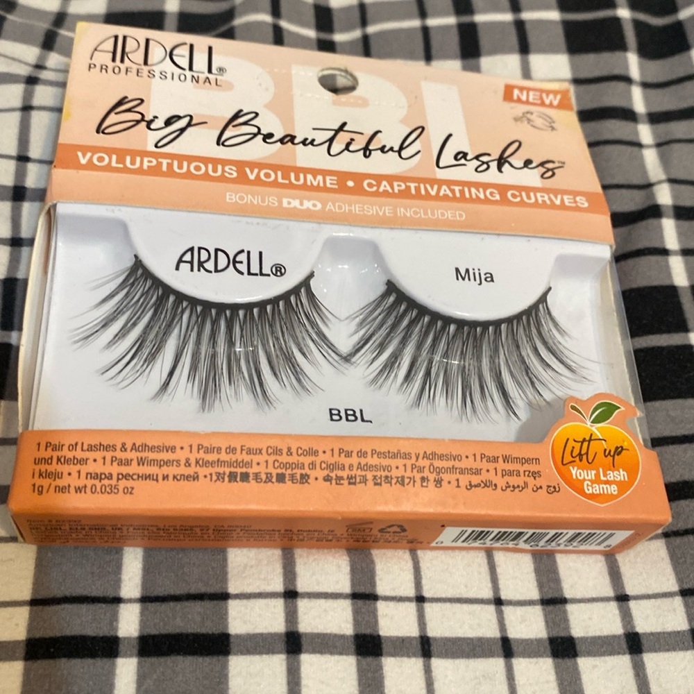 Lashes